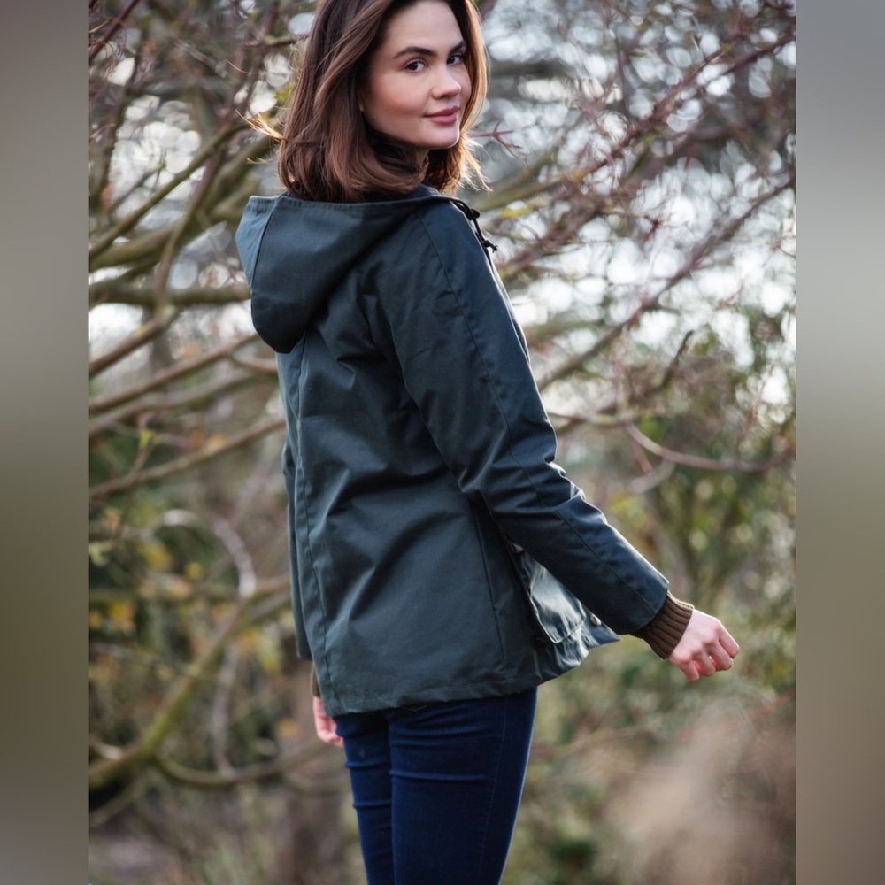 Wax hunting jacket in olive